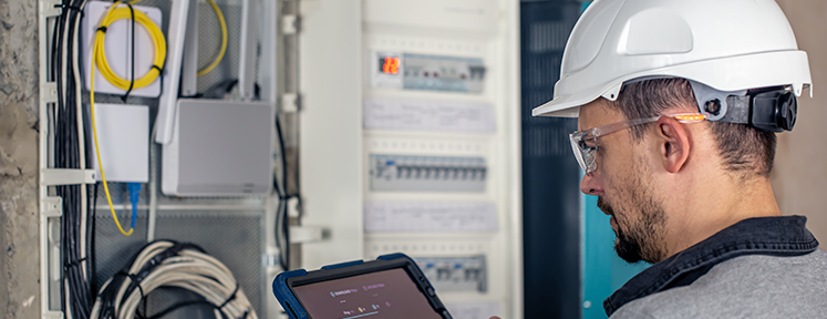 Por qué integrar automatización, control y media tensión en un solo proyecto evita fallas, retrasos y sobrecostos